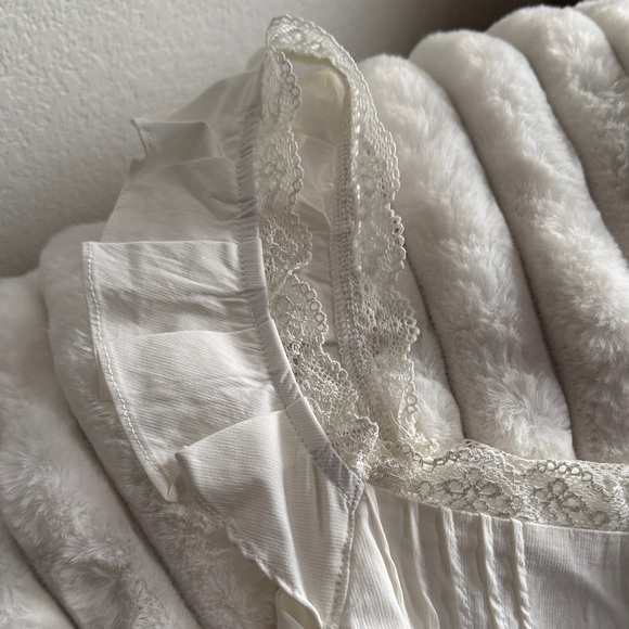 Amazon Women's White Mini Dress - Picture 2 of 4